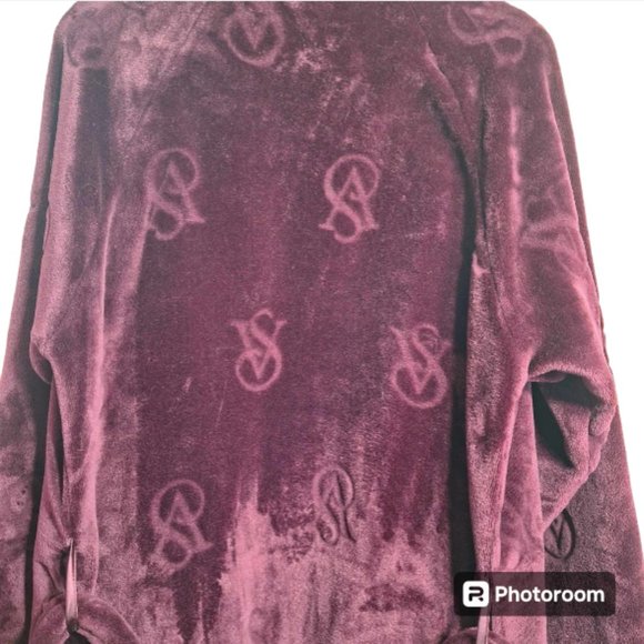 Victoria's Secret Monogramed House Coat in Burgundy Size Med/Large - Picture 8 of 12